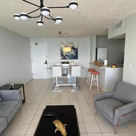 Ocean Front 2 Bedroom & Bath In Isla Verde San Juan Exterior foto