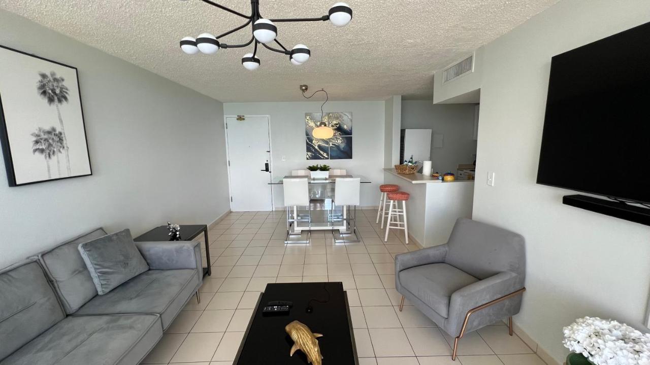 Ocean Front 2 Bedroom & Bath In Isla Verde San Juan Exterior foto