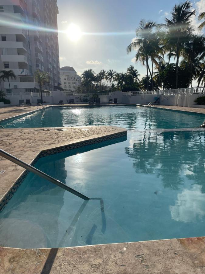Ocean Front 2 Bedroom & Bath In Isla Verde San Juan Exterior foto